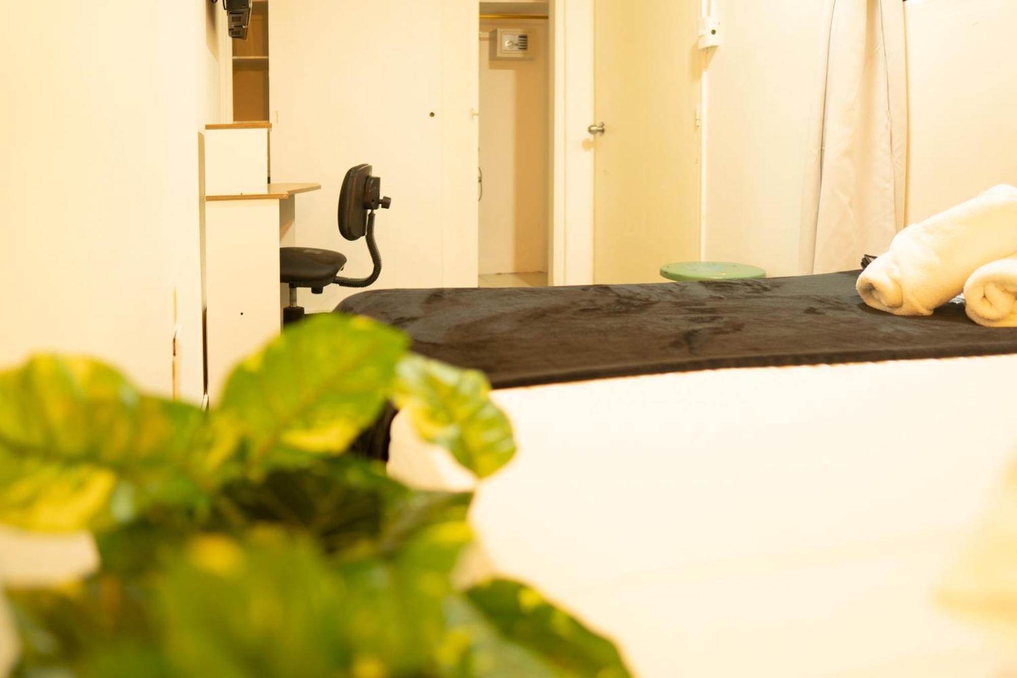 Africa House-Casa Hotel Laureles-La70 Medellín Kültér fotó