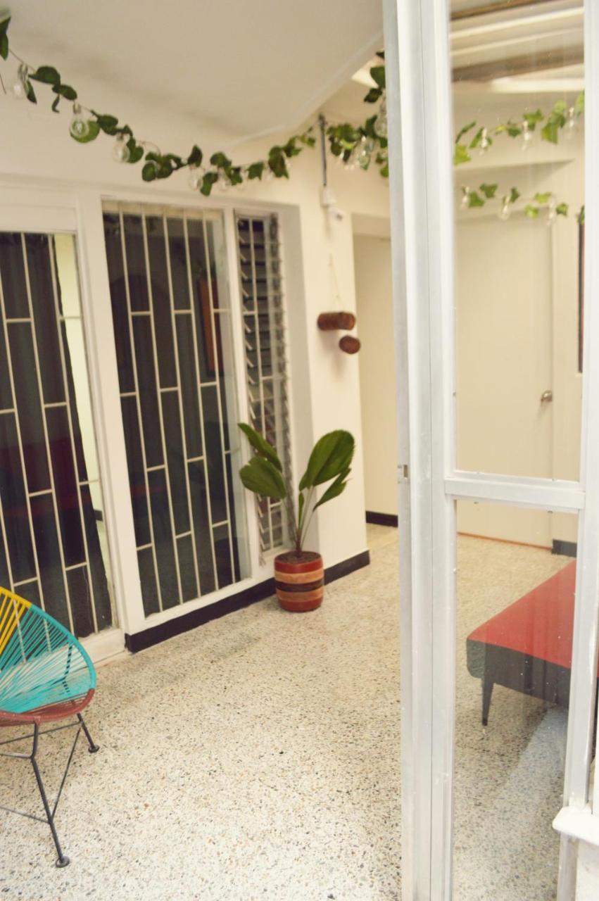 Africa House-Casa Hotel Laureles-La70 Medellín Kültér fotó