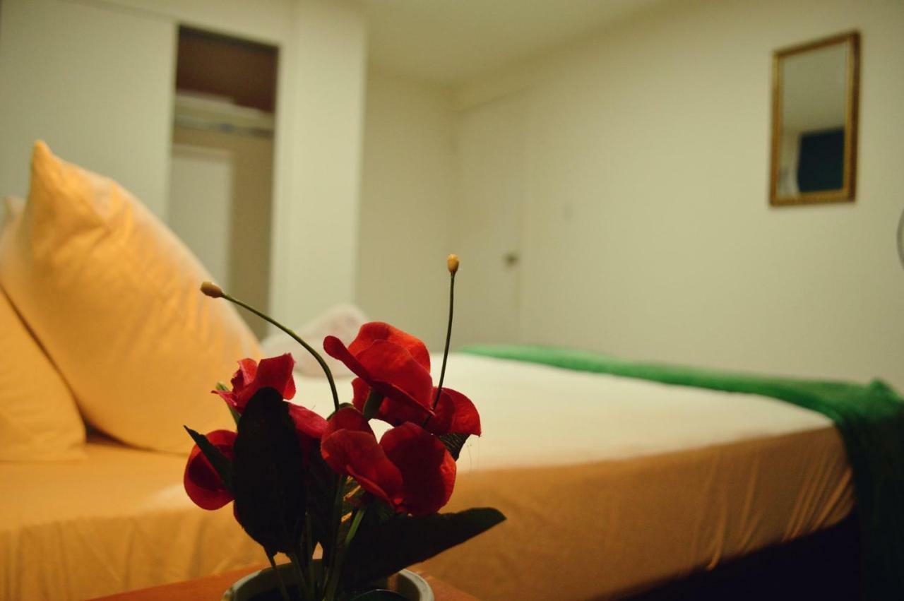 Africa House-Casa Hotel Laureles-La70 Medellín Kültér fotó